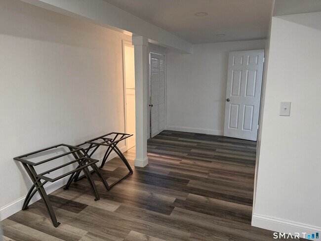 Building Photo - 96 Neill Dr