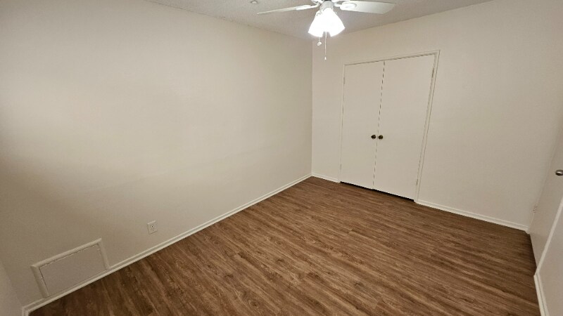 Building Photo - 1201 N Ogden Dr