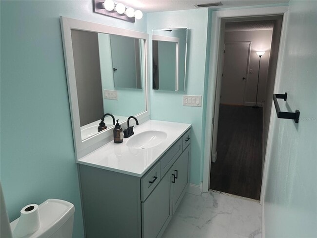 Building Photo - 207 Palmetto Ct