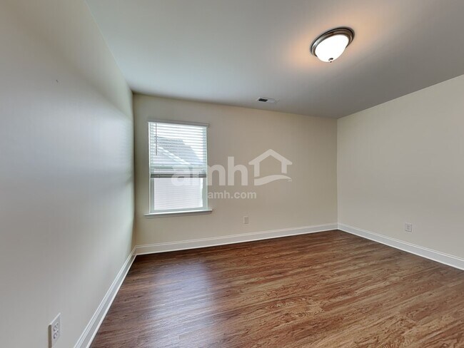 Building Photo - 14121 Singing Creek Ln