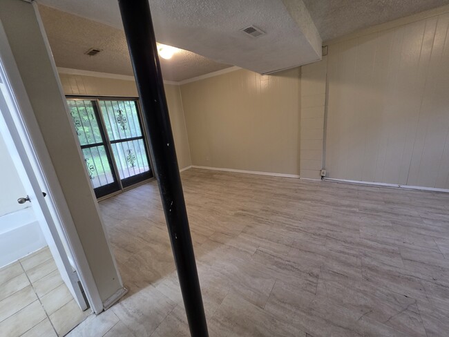 Building Photo - 3719 Steadman Dr NW