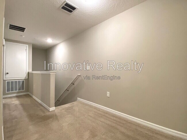 Building Photo - 302 Cedar Bark Ln