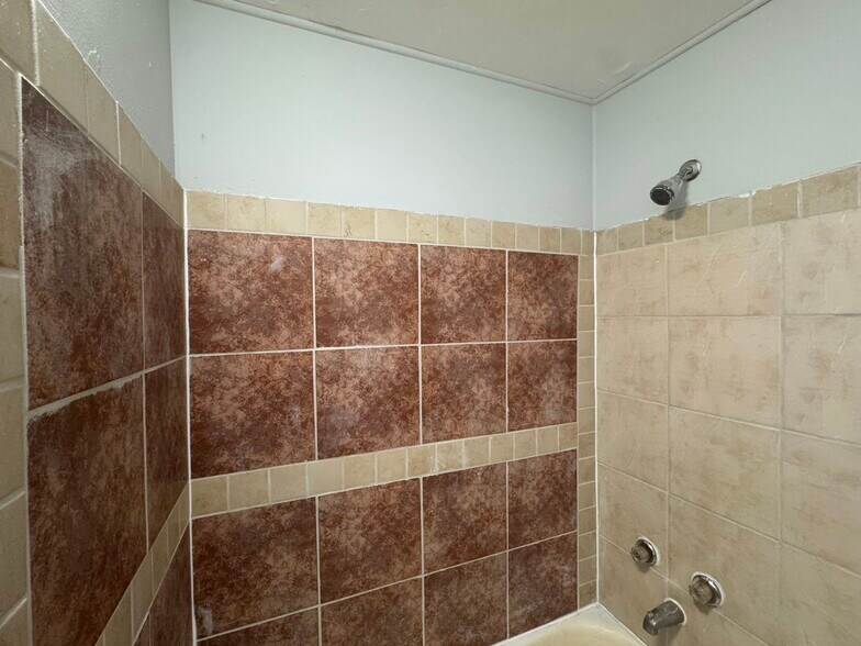 Building Photo - 3836 N 9th St