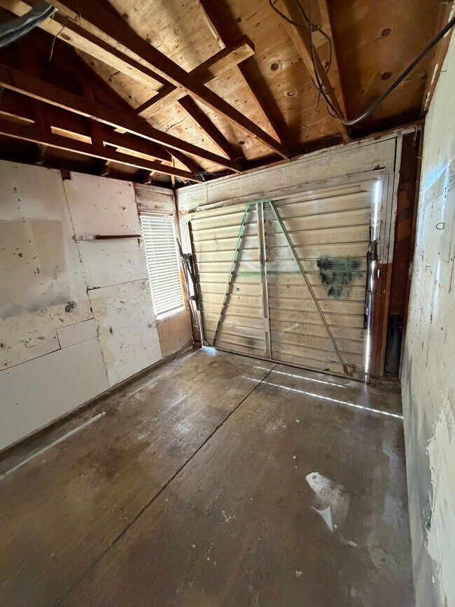 Building Photo - *NA114-Gill,Ravinderjit