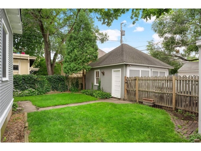 Building Photo - 2428 Colfax Ave South