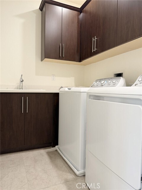 Building Photo - 136 Acamar