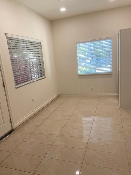 Building Photo - 21322 Providencia St