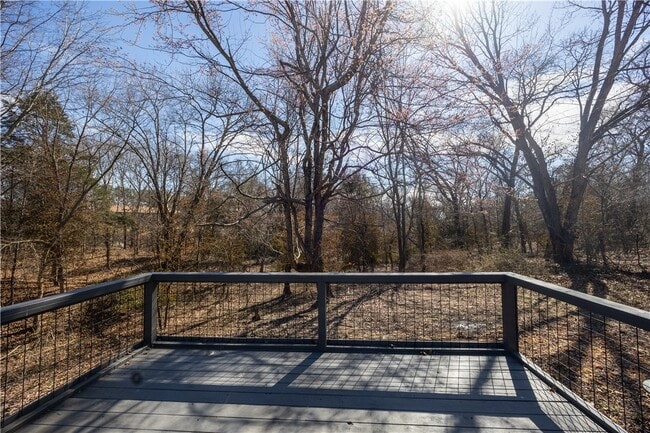 Building Photo - 17 Dillow Dr