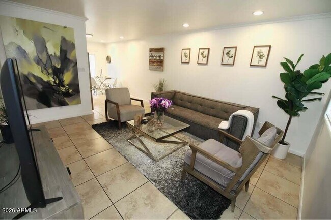 Building Photo - 3445 N 36th St