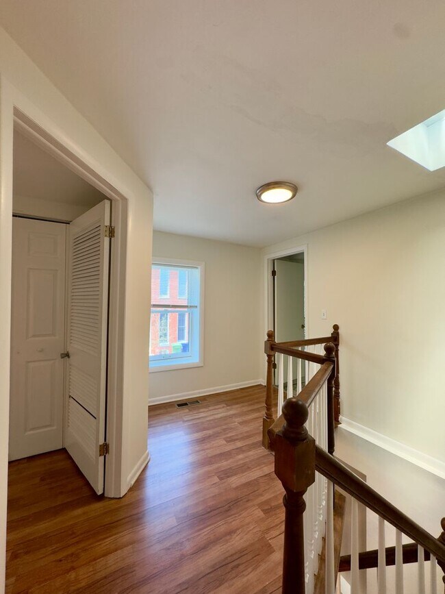 Building Photo - 678 Melvin Dr
