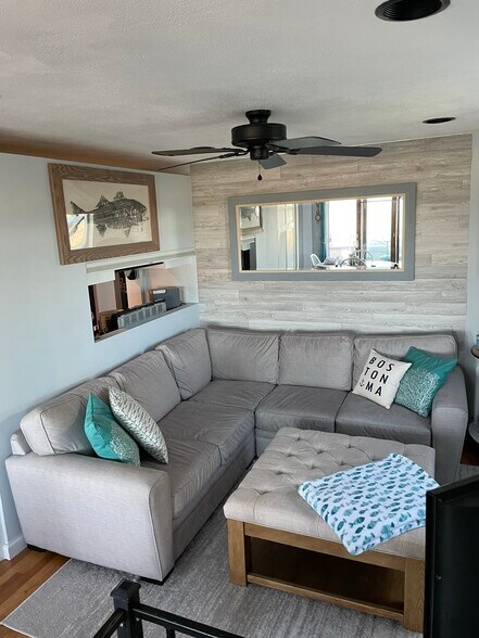 Living Room - 56 Winthrop Shore Dr