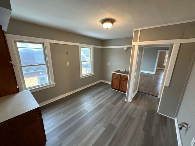 Building Photo - 3538-3540 N 2nd Lane - Duplex