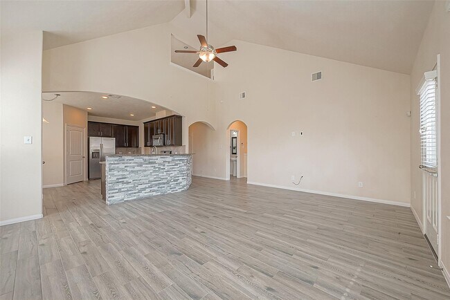 Building Photo - 3403 Lilac Ranch Dr
