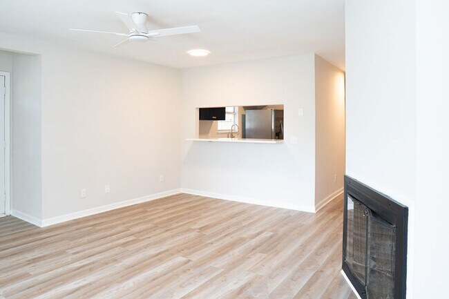 Building Photo - 914A 16th St