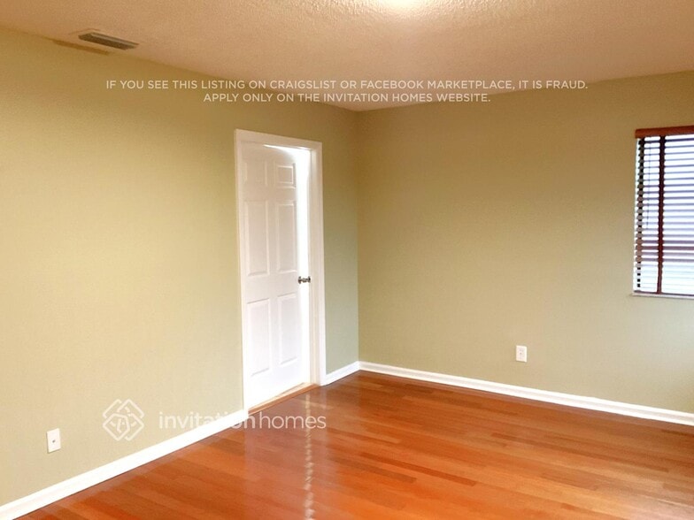 Building Photo - 8790 SW 57th St