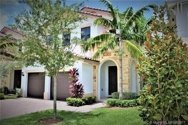 Building Photo - 6930 NW 106th Ave