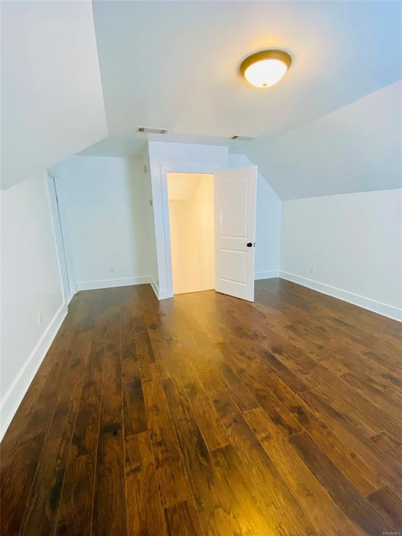 Building Photo - 6511 Ridgeview Ln