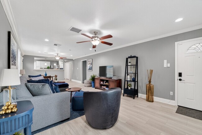 Building Photo - 4907 Marietta Ln