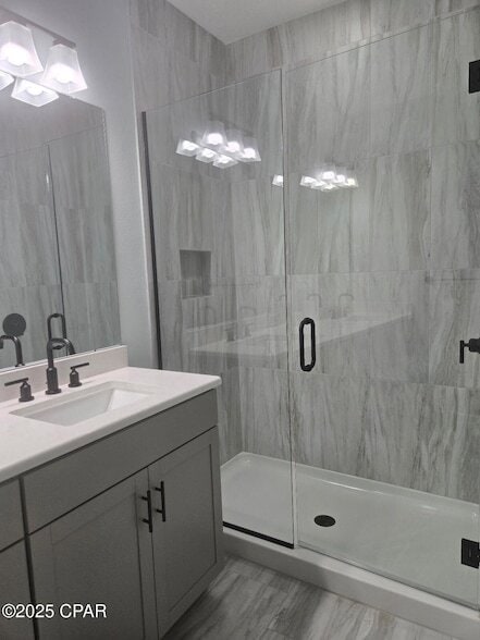 Building Photo - 8676 Weekend Dr