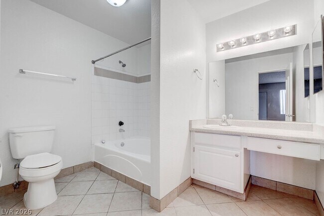 Building Photo - 3151 N Soaring Gulls Dr