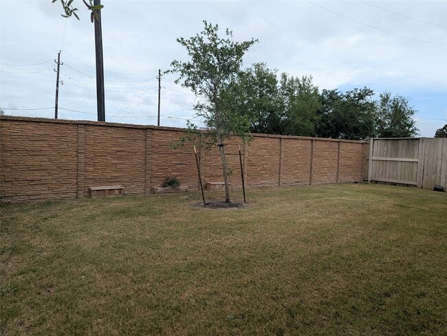 Building Photo - 10503 Dolce Ln