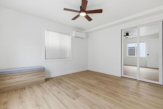 Building Photo - Brand new renovated 2+1 in Ocean Beach. Includes parking and laundry