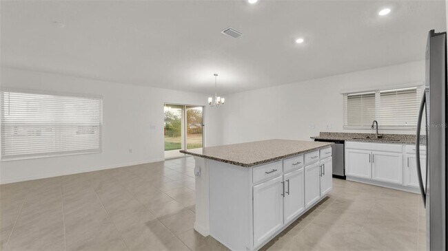 Building Photo - 112 Sunfish Dr