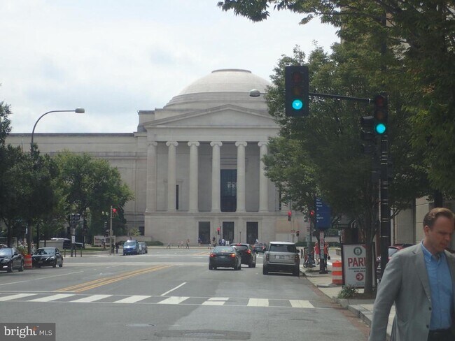 Building Photo - 601 Pennsylvania Ave NW