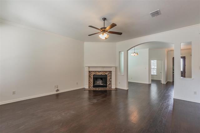 Building Photo - 15300 Mallard Creek St