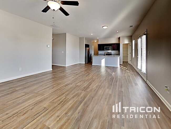 Building Photo - 238 Trail Winds Dr