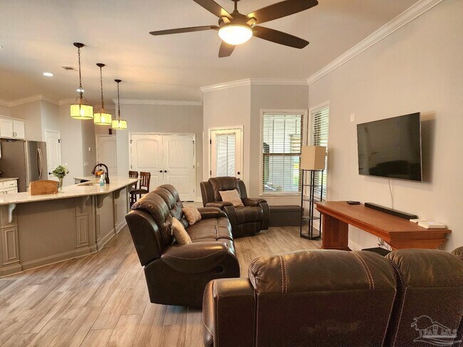 Building Photo - 662 Wild Heron Way