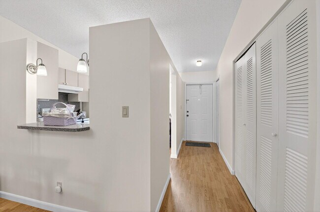 Building Photo - 18833 Argosy Dr