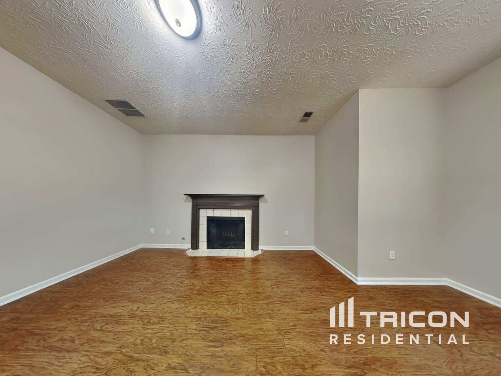 Building Photo - 1065 Dalby Way