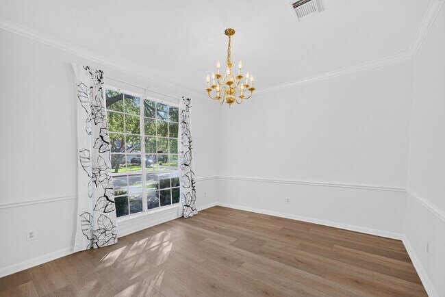 Building Photo - 1727 Emma Cove Ct