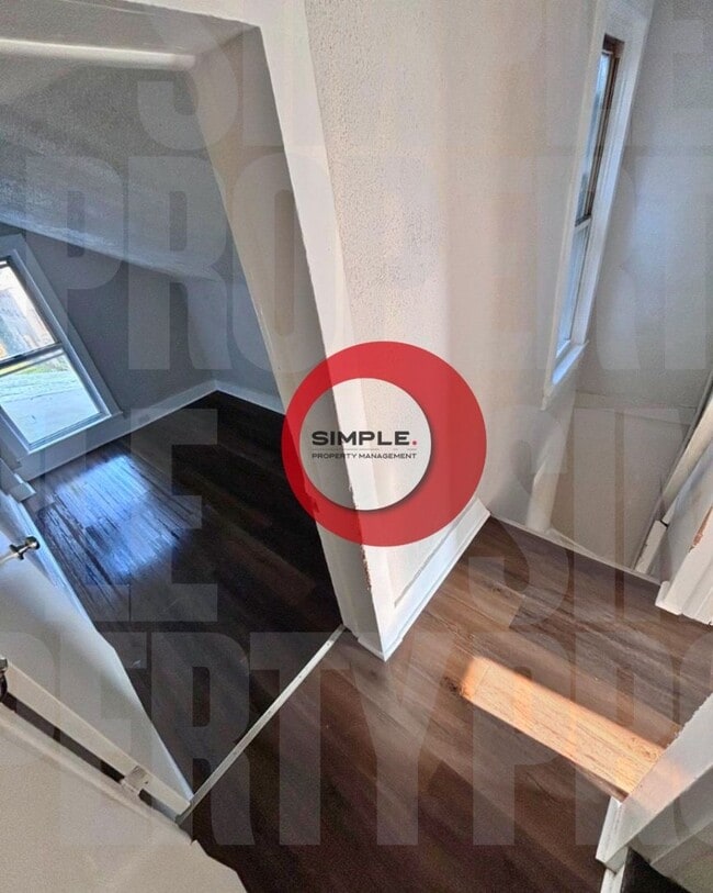 Building Photo - Cozy 3 bedroom 1 bath house