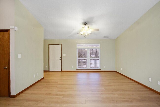 Building Photo - Community Water Access! Gorgeous Home!