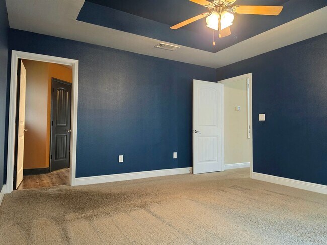 Building Photo - 14645 Birkdale Dr