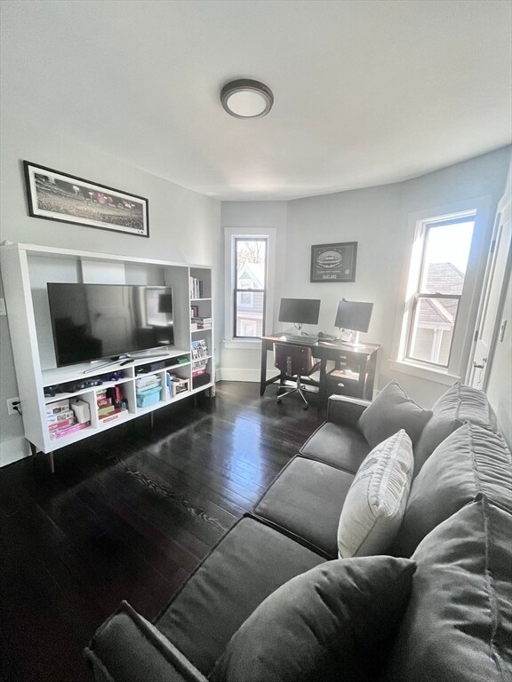 Building Photo - 27 Armandine St