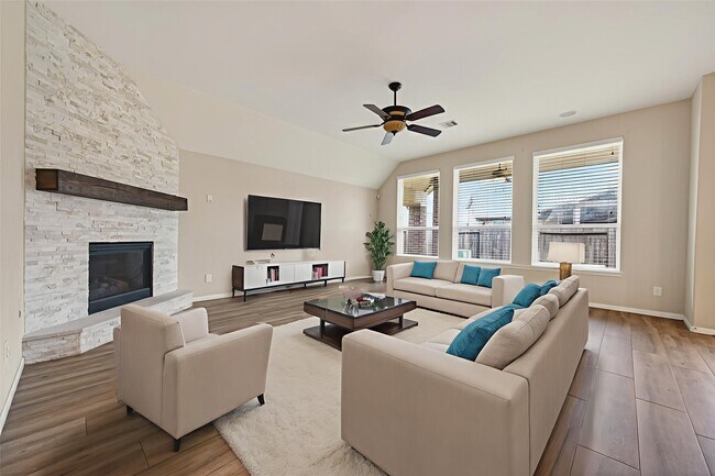 Building Photo - 18206 Florence Run Ln