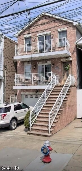 Building Photo - 154 McAdoo Ave