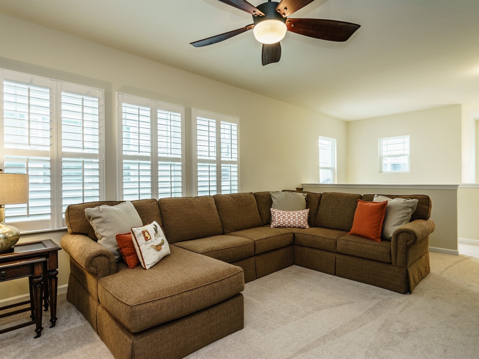 Large Loft Area - 5447 Jessip St