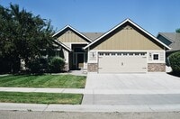 Building Photo - 3569 S Pompei Ave