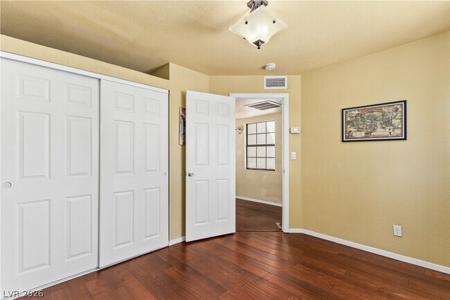 Building Photo - 2805 Tortoise Ct