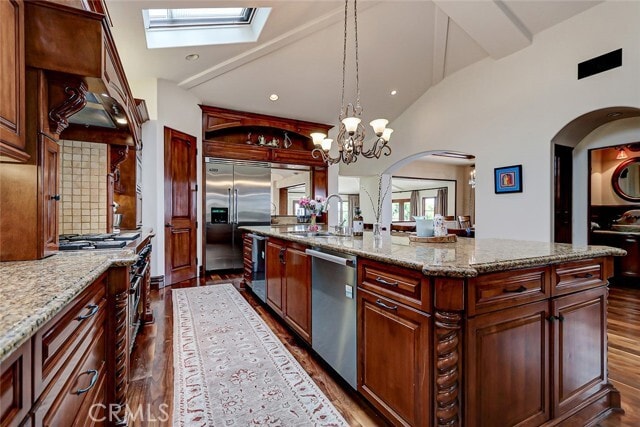 Building Photo - 853 6th St