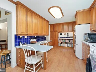 Building Photo - 6307 Blackwood Rd