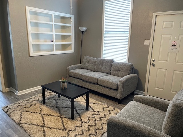 Building Photo - 500 S Valentine St