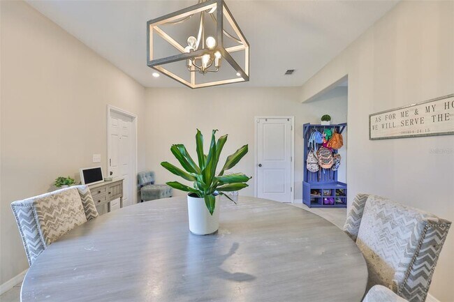 Building Photo - 9454 Channing Hill Dr