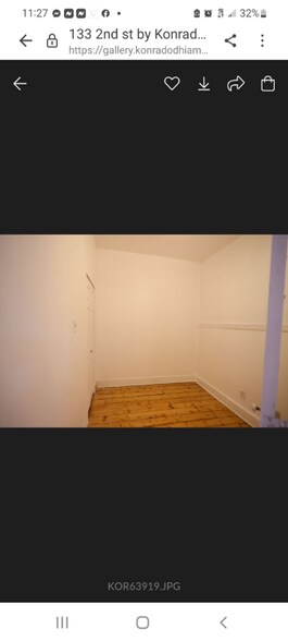 Building Photo - 133 2nd St