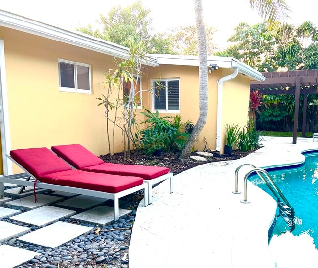 Building Photo - 2169 Imperial Point Dr