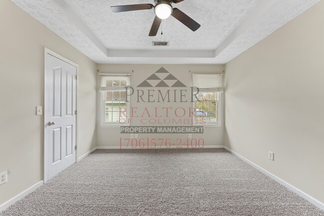 Building Photo - 6009 N Pointe Dr